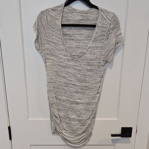 Motherhood Heathered Gray V-Neck Short Sleeve Top